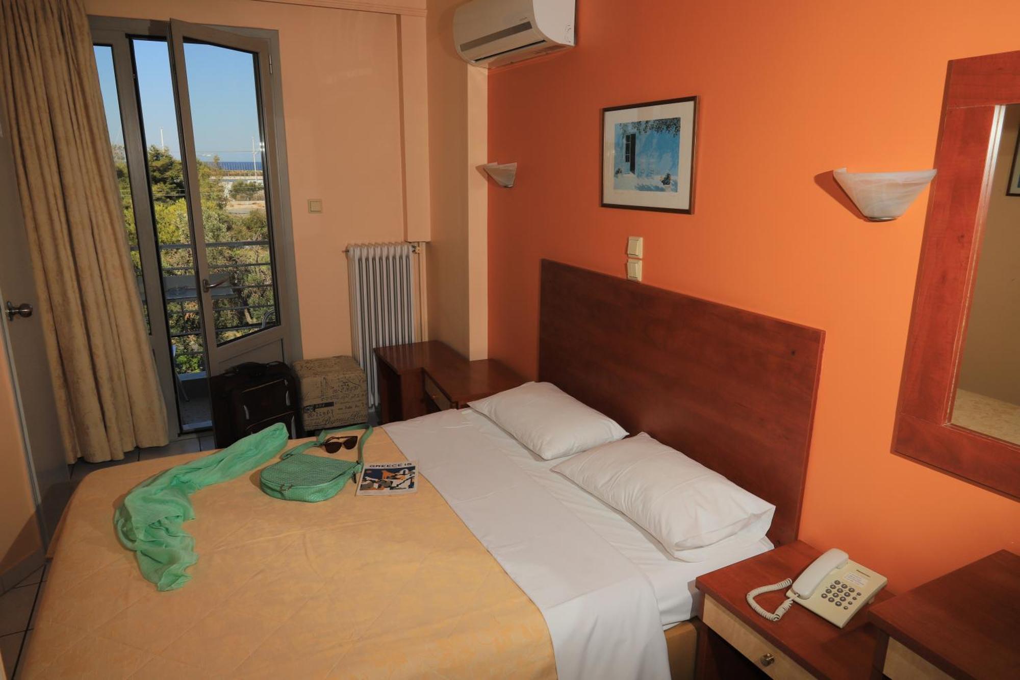 Ikaros Elliniko Hotel Atene