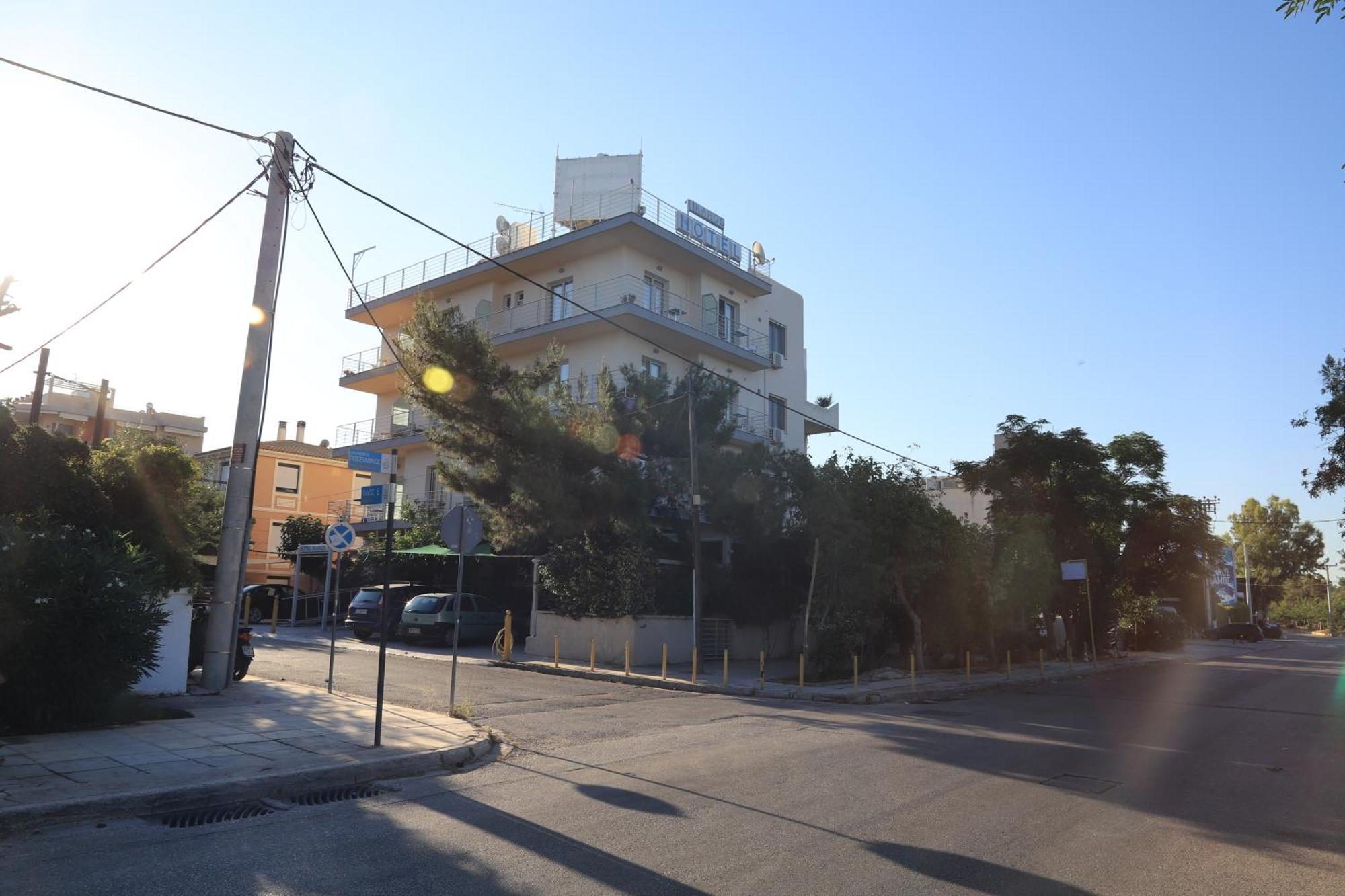 Ikaros Elliniko Hotel 2*