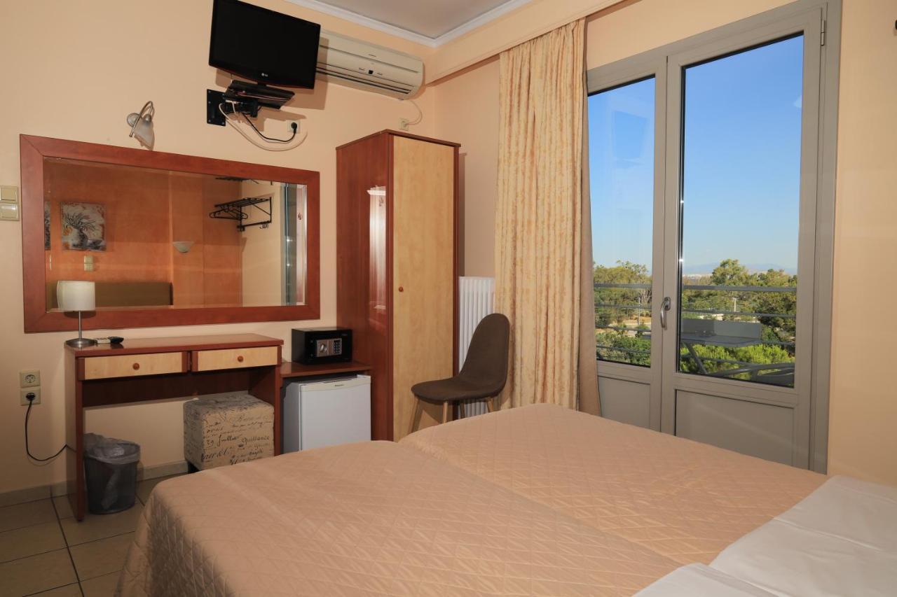 Ikaros Hotel 2*