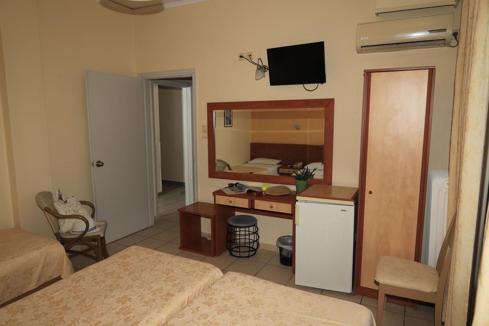 Ikaros Hotel