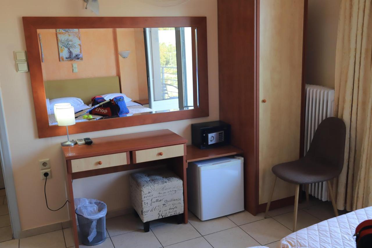 Ikaros Hotel